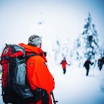 Guide Chris with guests